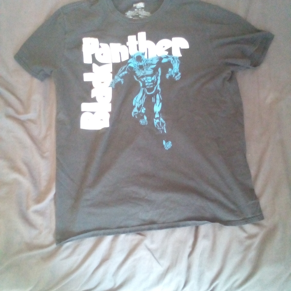 Black panther shirt